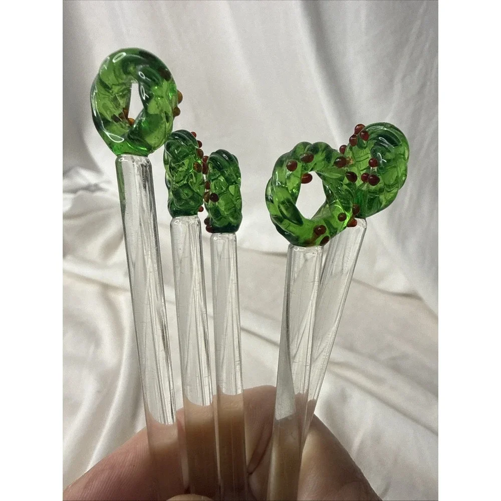 Handblown Holiday Glass Cocktail Drink Stirrers Xmas Wreath 5 Swizzles Bar Vtg